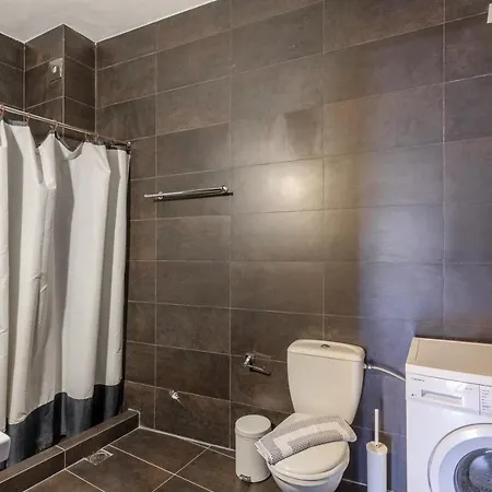 Orion Mani アパート