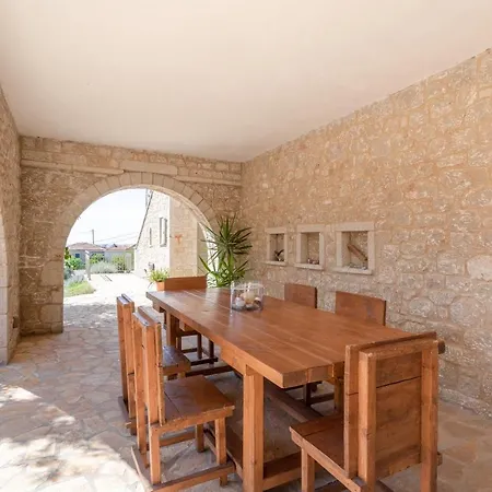 Διαμέρισμα Orion Mani