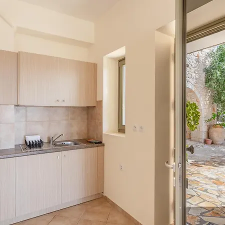 Orion Mani アパート